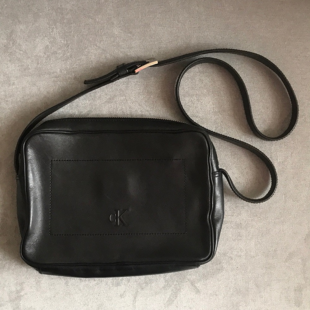 BLACK Calvin Klein Vintage Crossbody Bag